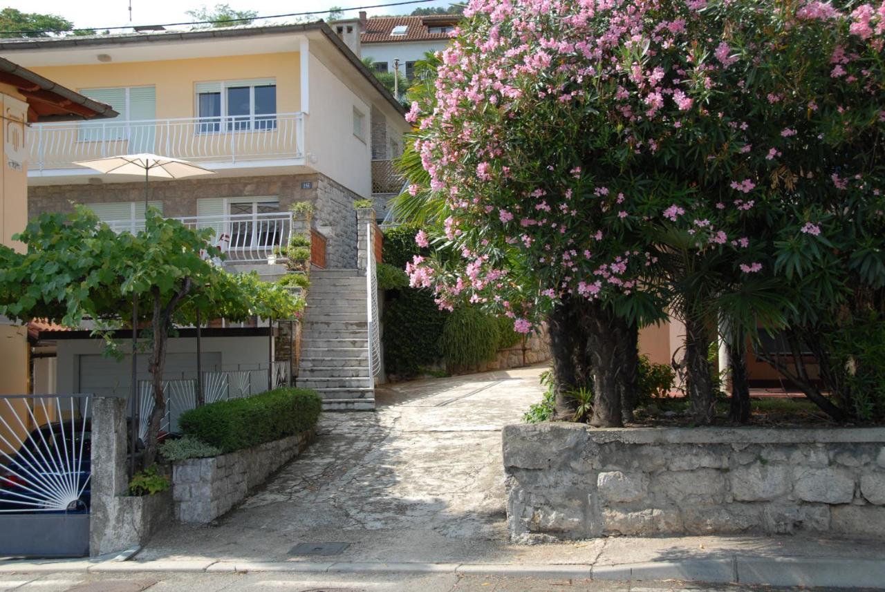 Apartment Bozic Abbazia Esterno foto