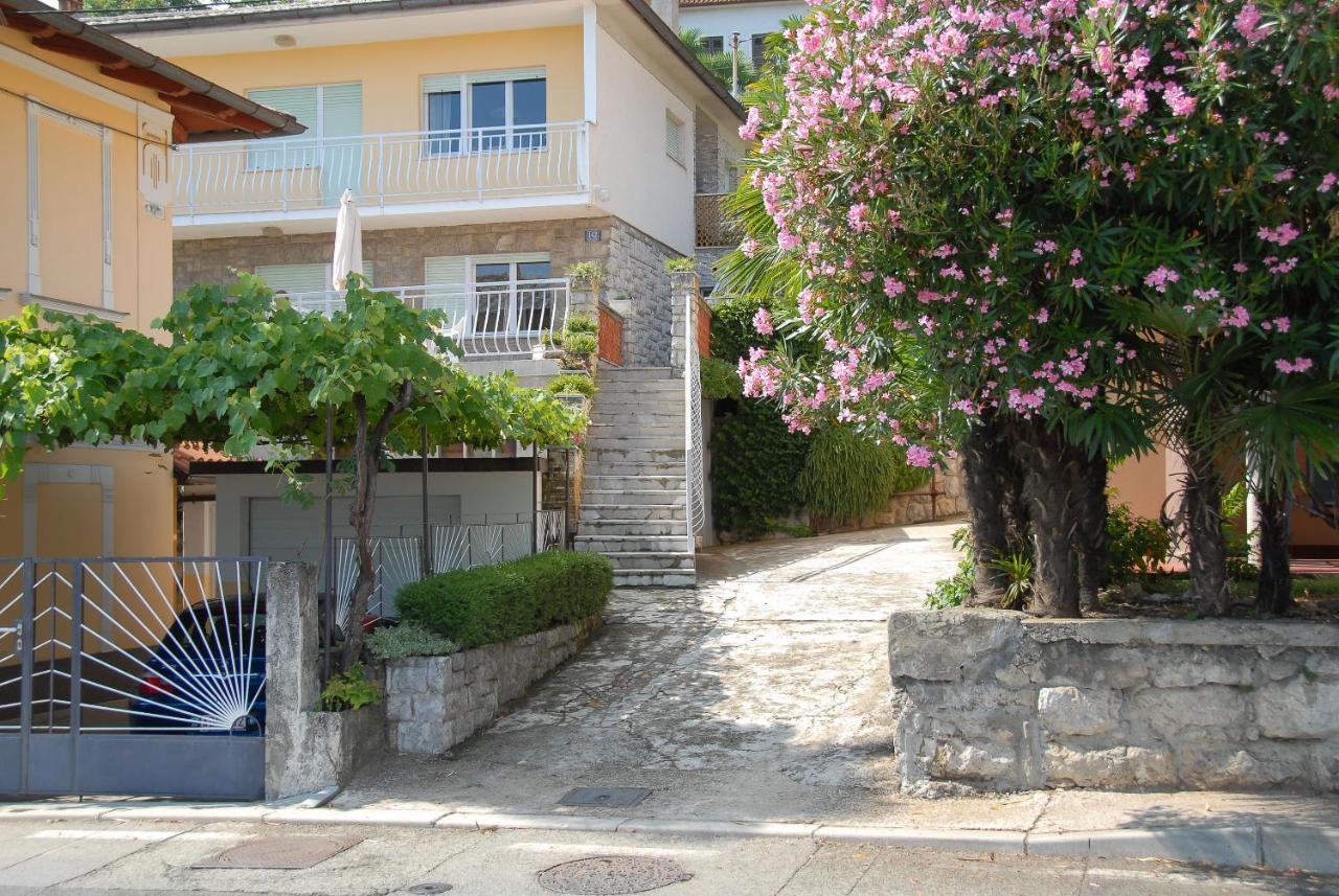 Apartment Bozic Abbazia Esterno foto